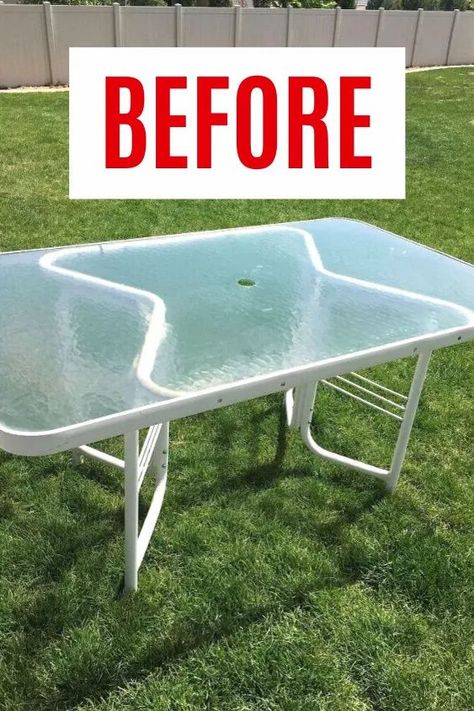 Upgrade your patio glass table with this quick table upcycle DIY idea. Before and after outdoor table makeover idea on a budget. Glass Table Makeover, Outdoor Glass Table, Table Upcycle, Old Wood Table, Diy Patio Table, Patio Furniture Makeover, Upcycle Diy, Diy Outdoor Table, Patio Diy