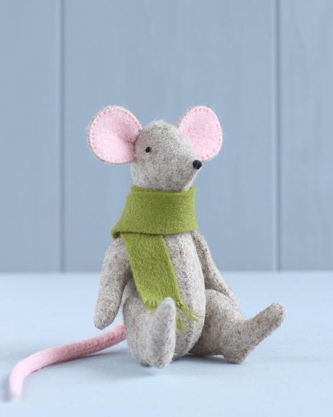 Tiny Mouse Sewing Pattern, Felt Mouse Pattern Free, Mouse Sewing Pattern, Mini Mouse Dress, Mouse Sewing, Sewing Kit Pattern, Felt Doll Pattern, Baby Mobil, Mouse Pattern