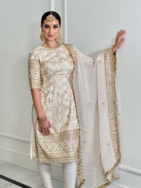 Buy Ivory Banarsi Suit /suit Salwar/churidar Suit/punjabi Salwar Kameez/indian Wedding Salwar Kameez Online in India - Etsy Banarasi Suit Designs, Punjabi Salwar Kameez, Suit Designs Indian Style, Banarsi Suit, Suit Punjabi, Wedding Salwar Kameez, Patiyala Suit, Banarasi Suit, Punjabi Salwar