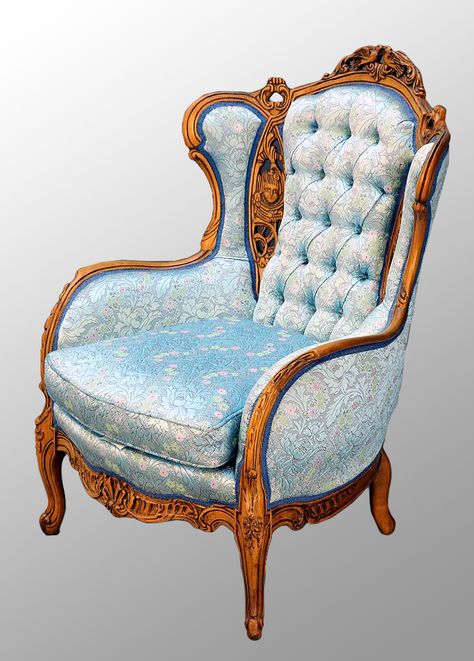 Antique Carved Walnut French Victorian Chair with Heads and Birds to match the loveseat, sweet! Victorian Chairs, French Arm Chair, Victorian Chair, Arm Chair Styles, French Victorian, Dream Furniture, Victorian Furniture, Reading Chair, Victorian Decor