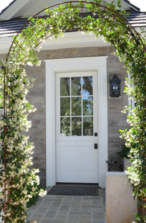 Jasmine Arch Trellis, Front Door Flower Arch, Arbor Front Door, Front Door Archway, Jasmine Archway, Front Door Arbor, Garden Archway Ideas, Jasmine Arbor, Jasmine Arch