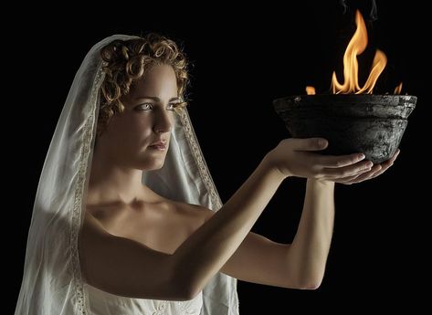 Goddess Of The Hearth, Greek Pantheon, Goddess Aesthetic, Oh My Goddess, Roman Gods, Greek Gods And Goddesses, Roman Goddess, Roman Mythology, Beltane