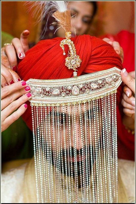 Amazing Groom Sehra Design Ideas for Every Groom. Grooms Accessories, Groom Wedding Jewellery, East Indian Wedding, Punjabi Weddings, Groom Fashion, Groom Photoshoot, Groom Wedding Attire, Desi Wedding Dresses, Groom Accessories