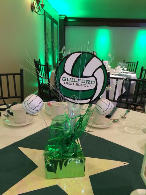 Volleyball banquet centerpieces. Volleyball Banquet Outfit, Volleyball Sports Banquet Centerpieces, Volleyball Banquet Ideas Centerpieces, Volleyball Balloon Centerpieces, Volleyball Centerpieces Banquet, Volleyball Net Centerpiece For Tables, Volleyball Banquet Centerpieces, Volleyball Centerpieces Ideas, Senior Night Tables Volleyball