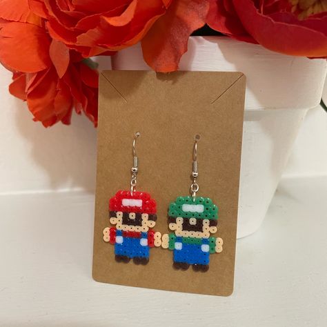 49er Perler Beads, Mario Perler Bead Patterns, Christmas Shoes Diy, Perler Bead Earrings, Perler Earrings, Bead Things, Beads Projects, Melt Beads, Perler Bead Mario