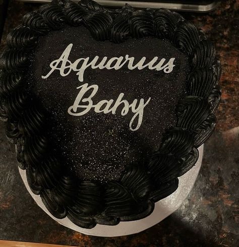 Glitter Heart Cake Birthday, Heart Cake Aquarius, Aquarius Season Birthday, Aquarius Szn Cake, Aquarius Birthday Photoshoot, Aquarius Birthday Cake, Aquarius Szn, Aquarius Images, 19th Birthday Cakes