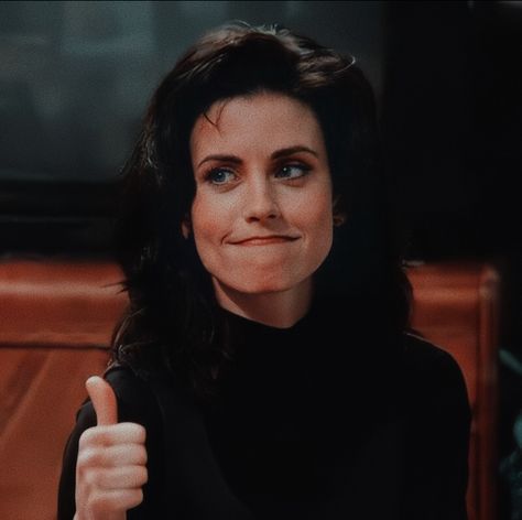 Friends Monica, Monica Geller, Wallpapers, Humor, Pins, Instagram, Humour