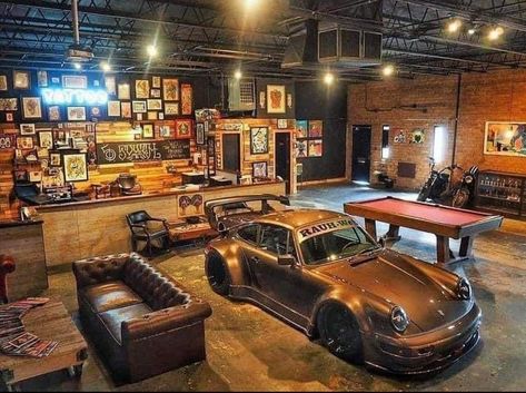 Man Garage, Garage Design Interior, Garage Loft, Cool Garages, Man Cave Room, Ultimate Garage, Luxury Garage, Man Cave Home Bar, Barn Garage