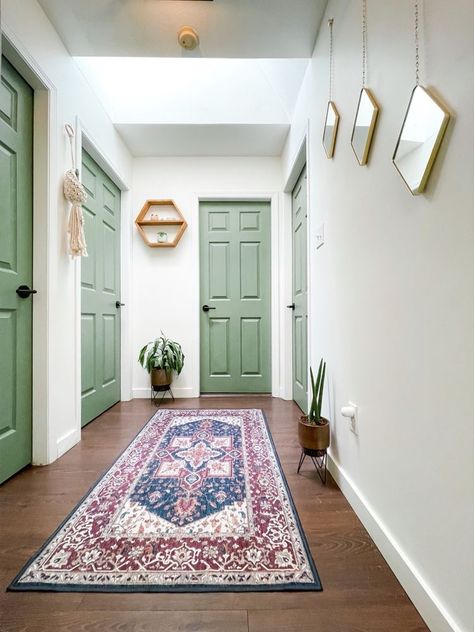 Colored Doors Interior, Painted Bedroom Doors, Interior Door Color, Interior Door Colors, Vstupná Hala, Hallway Door, Painted Interior Doors, Upstairs Hallway, Green Door