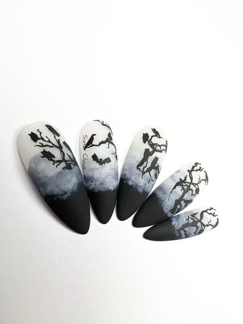 Nails shape Haunted Forest Nails, Sleepy Hollow Nails, Black Nail Art Gothic, Forest Nails Designs, Crow Nails, Raven Nails, Nail Art Gothic, Forest Nails, Creepy Forest