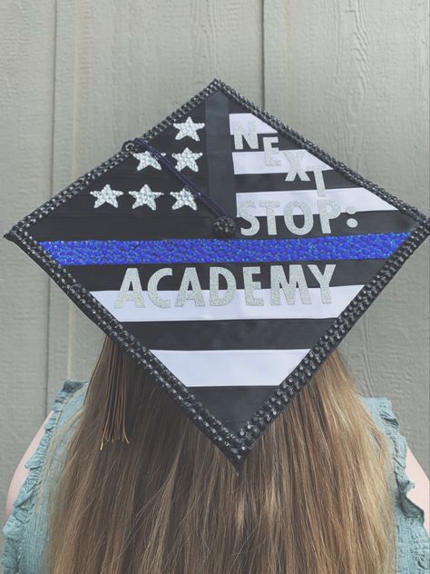 Police Grad Cap, K9 Handler, Senior Crown, College Graduation Cap Decoration, Crown Ideas, Grad Cap Designs, Female Cop, Grad Caps, Cap Decoration