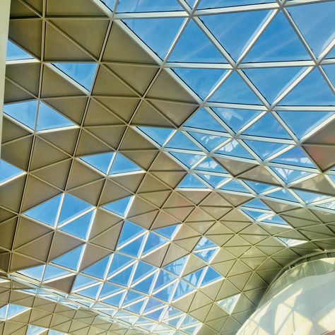 Westfield White City 💎 📸 by Diamond 💎 #Patterns #Architecture #Westfield #ShepherdsBush #Triangles #Tesselation #Glass #Art Triangle Structure Architecture, Compass Architecture, Triangle Tessellation, Patterns Architecture, Triangle Building, Quadrilateral Shapes, Triangle Window, Architecture Blueprints, Triangular Pattern