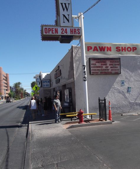 https://flic.kr/p/bDP9Do | Pawn Stars Pawn Shop - Las Vegas, NV. | Paul walks around the exterior of the World Famous Gold & Silver Pawn Shop Pawn Stars, Sin City, Cash Out, Pawn Shop, Dead Man, World Famous, Tangled, Las Vegas, Exterior