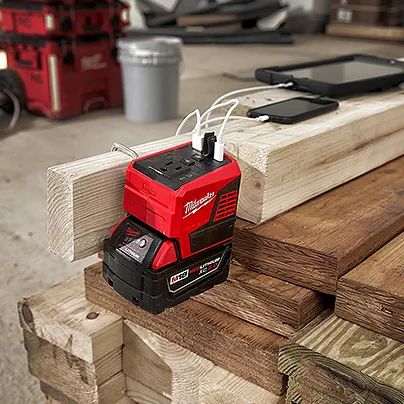 M18 TOP-OFF 175W Power Supply | Milwaukee Tool Super Tools, Milwaukee Power Tools, Portable Power Supply, New Milwaukee Tools, Biker Photography, Battery Tools, Jeep Jeep, Amazon Devices, Milwaukee Tools