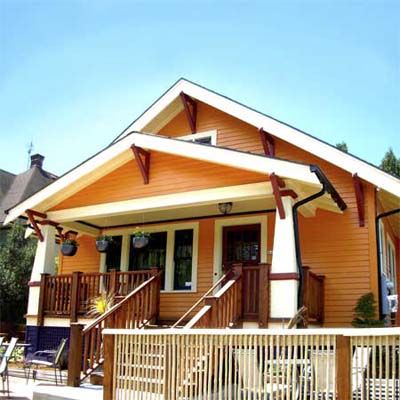 Editors' Picks: Our Favorite Colorful Houses - This Old House Bungalow Remodel, American Bungalow, Bungalow Exterior, Bungalow Homes, Craftsman Exterior, Paint Color Inspiration, Pintura Exterior, Bungalow Style, Orange House