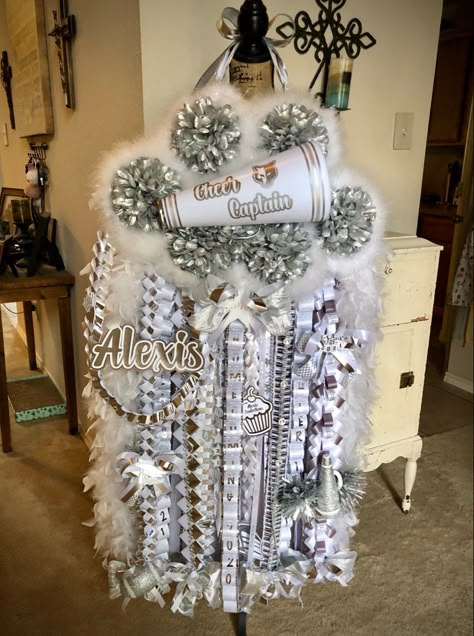 Paw Print Homecoming Mum, Paw Mum Homecoming, Texas Size Homecoming Mums, Paw Print Mum, Texas Shaped Mums Homecoming Senior, Texas Shaped Homecoming Mums, Cheer Homecoming Mum, Senior Mum Ideas, Cheer Mums