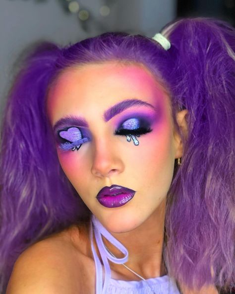 E V A ☁️ on Instagram: “#mondaysbymitchell #mbmweek7 week 7 entry😈😈 purple minion inspired☺️ @mmmmitchell i’m obsessed !! please help me get noticed by saving,…” Purple Minion Makeup, Minion Makeup, Purple Minion, Purple Minions, Please Help Me, Minion, Help Me, Halloween Face, Face Makeup