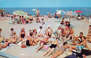 sun tanning on the beach 1950's | by it's better than bad   that color for the sky blue cyc though!!!! Vintage Beach Umbrella, Tanning On The Beach, 50s Beach, Jekyll Island Georgia, Colonial Beach, Sun Tanning, Ohio History, Jekyll Island, Bad Photos