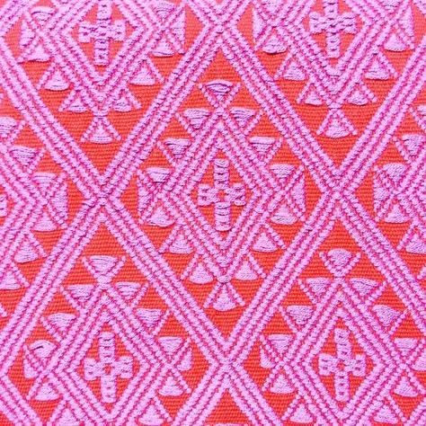 Mexican Textiles Pattern, Mayan Textiles, Thai Fabric, Guatemalan Textiles, Flower Print Pattern, Mexican Textiles, Thai Pattern, Ethno Style, Field Notes