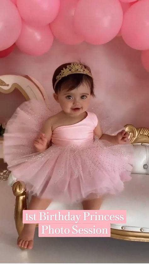 Net Frocks, Birthday Gifts Kids, Birthday Frocks, 1st Birthday Princess, Princess First Birthday, Birthday Princess Dress, Frocks For Kids, Baby Birthday Dress, First Birthday Cake Smash