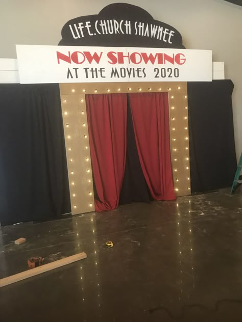 Diy Theater Stage, Talent Show Themes, Theater Decor Stage Set Design, Backstage Decoration Ideas, Theater Sayings, Talent Show Decorations, Middle School Dance Themes, Hollywood Party Backdrop, Halloween Door Decorations Classroom