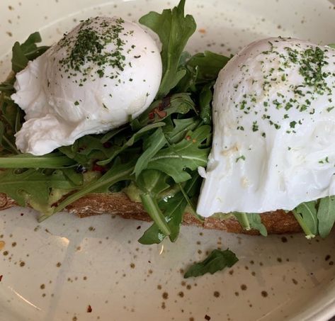 Poached Eggs Breakfast Aesthetic, Beige Brown Green Aesthetic, Poached Eggs Aesthetic, Eggs Benedict Aesthetic, Poached Eggs Breakfast, Green Feed, Remind Me Of Him, Aesthetic Dinner, That Girl