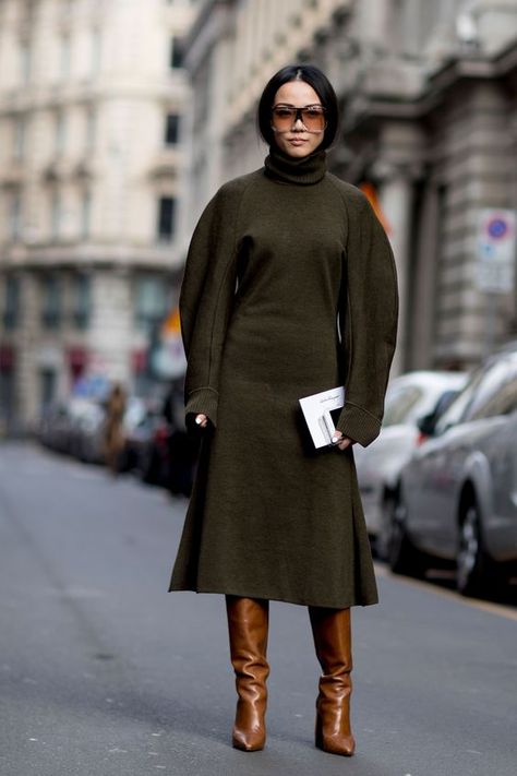 Milan Pictures, Milan Street Style, Street Style 2017, High Street Fashion, Colour Blocking, Autumn Street Style, Street Style Inspiration, Cool Street Fashion, High Fashion Street Style