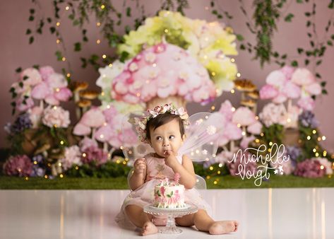 Miss Mia | Fairy theme Fluttering into one with a sprinkle of fairy magic! mvoigphotography@gmail.com | @mvoigtphoto | www.mvoigtphotography.com #mvoigtphoto #firstbirthday #cakesmash #cakesmashthemes #cakeincluded #cakesmashphotographer #collegestationcakesmashphotographer Fairy First Birthday Cake Smash, Fairy First Cake Smash, Smash Cake Fairy Theme, Fairy Cake Smash, Fairy Garden Cake Smash, Fairy Garden Cake, Baby First Birthday Themes, Fairy Cake, Garden Cakes