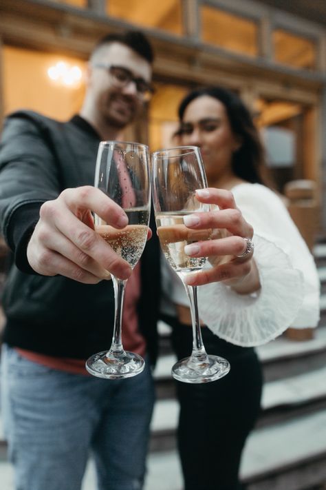 Champagne toast photos Simple Engagement Photos, Engagement Announcement Photos, Picnic Engagement, Cheers Photo, Mountain Engagement Session, Summer Engagement Photos, Engagement Pictures Poses, Engagement Inspo, Beach Engagement Photos