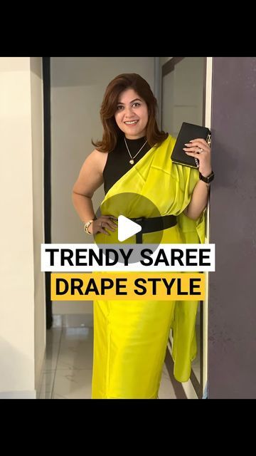 Saree With Crop Top Blouse, Crop Top For Saree, Crop Top With Saree, Saree With Crop Top, Crop Top Saree Blouse, Crop Top Saree, Saree Drape, Saree Blouse Styles, Saree Wearing