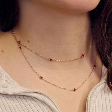 https://www.youtube.com/c/RubiesForSale Be enamored with excellence. #DevelopYourDesires • • • Rachel Koen Natural Red Ruby by the Yard Long Necklace 14K Rose Gold 2.02cttw | SKU: 006623 | $1,950.00 | DM Inquiries Ruby Jewelry Necklaces Gold, Ruby Jewelry Necklaces, Beads Jewellery, Pretty Jewelry, Ruby Jewelry, Red Ruby, Natural Ruby, Natural Red, Pretty Jewellery