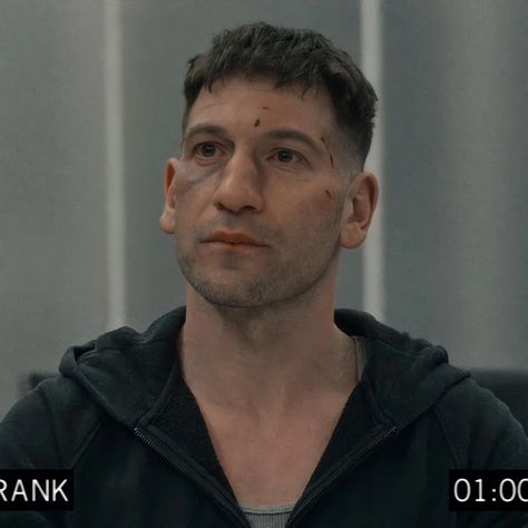 Punisher Haircut, Men Short Hair Fade, John Bernthal, Shane Walsh, Frank Castle Punisher, Novel Aesthetic, Fire Emoji, Steve Dillon, Male Haircuts Curly