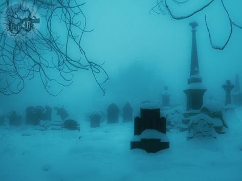 𝔏𝔲𝔫𝔞𝔏𝔦𝔱𝔥 𝔄𝔯𝔱 Graveyard Landscape, Dark Cottagecore Aesthetic, Haunted Graveyard, Moody Landscape, Dark Arts, Dark Cottagecore, Aesthetic Board, Art Society, Cottagecore Aesthetic