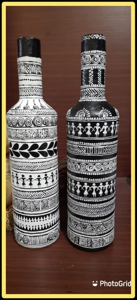 Bottle Painting Indian Art, Bottle Art Warli Painting, Worli Painting On Bottles, Warli Art On Bottles, Beer Bottle Art, Bottle Art Projects, Bottle Paint, Plane Crafts, Paintings Nature