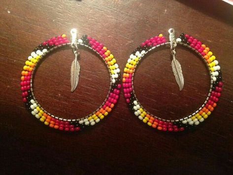 Beaded Hoop Earrings Patterns, Brick Stitch Hoop Earrings, Beaded Hoop Earrings Native American, Beaded Earrings Native, Beaded Earrings Diy, Native American Beaded Earrings, Beaded Earring, Brick Stitch Earrings, Beaded Jewlery