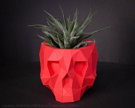 Skull Template, Geometric Skull, Low Poly Papercraft, Skull Planter, Silhouette Paper, Origami Models, Geometric Planter, Skull Gifts, Concrete Vases