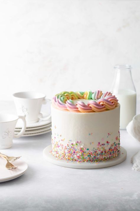 Rainbow Sprinkle Cake with vanilla buttercream frosting. Sprinkle Cake Recipe, Rainbow Sprinkle Cake, Homemade Funfetti Cake, Rainbow Sprinkle Cakes, Cake With Sprinkles, Rainbow Cake Recipe, Rainbow Sprinkle, Vanilla Birthday Cake, Rainbow Birthday Cake