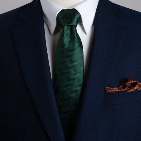 Green Tie Aesthetic, Navy Suit With Emerald Green Tie, Navy Suit Dark Green Tie, Blue Tux With Green Tie, Navy Blue Tux With Emerald Green Tie, Emerald Green Tie Outfit Men, Navy Suit Emerald Tie, Navy Blue Suit With Emerald Green Tie, Dark Blue Suit Green Tie