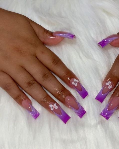 𝓑𝓪𝔂 𝓐𝓻𝓮𝓪 𝓝𝓪𝓲𝓵 𝓣𝓮𝓬𝓱 🎀 <$ on Instagram: "💟💟💟💟 I love how this ombré came out" Nude Ombré Nails, Acrylic Nails Ombre, Purple Ombre Nails, Ombré Nails, Ombre Acrylic Nails, Pink Acrylics, Pink Acrylic Nails, Purple Ombre, Gorgeous Nails