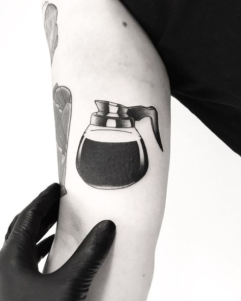 Coffee Pot Tattoo, Pot Tattoo, Small Neck Tattoos, Belly Tattoos, Ribcage Tattoo, Neck Tattoos Women, Coffee Tattoos, Cool Arm Tattoos, Doodle Tattoo