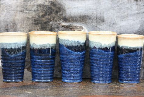 Ceramic Pint Glasses, Pottery Drinking Glasses, Pottery Stoneware, Pottery Cups, Glass Ideas, Class Ideas, Pottery Ideas, Drinking Glass, Beer Glass