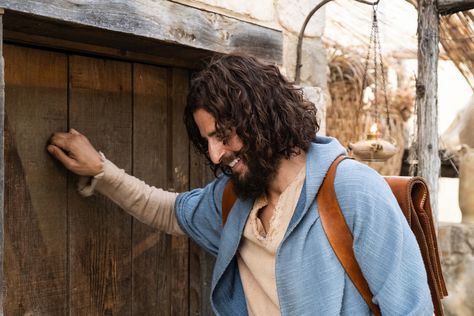 Life Of Jesus Christ, Kirk Cameron, Surrender To God, Christian Post, Jesus Stories, Mel Gibson, Jesus Lives, John The Baptist, George Clooney