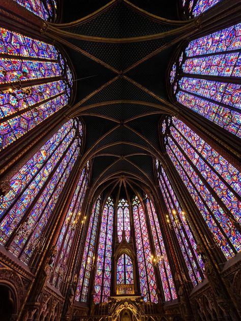 Sainte Chapelle Paris, Eiffel Tower Inside, Eiffel Tower, Beautiful Places, Fair Grounds, Arch, Paris, Collage, Travel