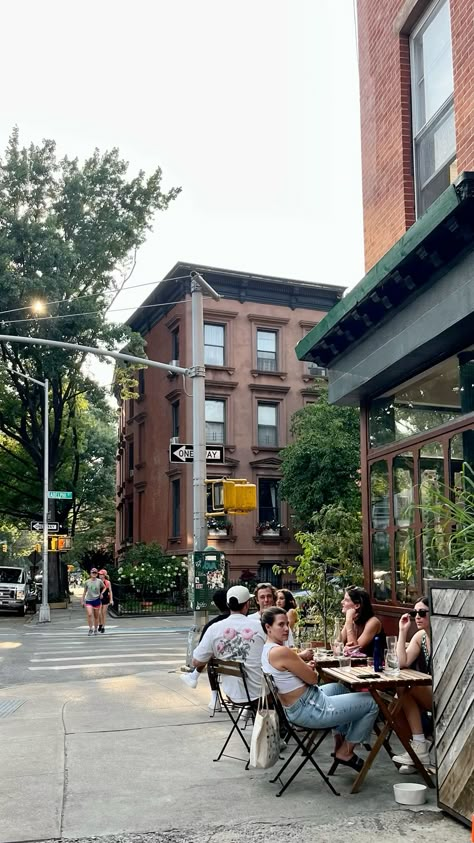 #brooklyn #nyc #winebar #summer #wine #afternoon #urban Brooklyn Summer Aesthetic, Brooklyn Aesthetic, Nyc By Neighborhood, Brooklyn Hipster, Sunny New York Aesthetic, Nyc Happy Hour, Busy New York Street, Hipster Lifestyle, Greenpoint Brooklyn