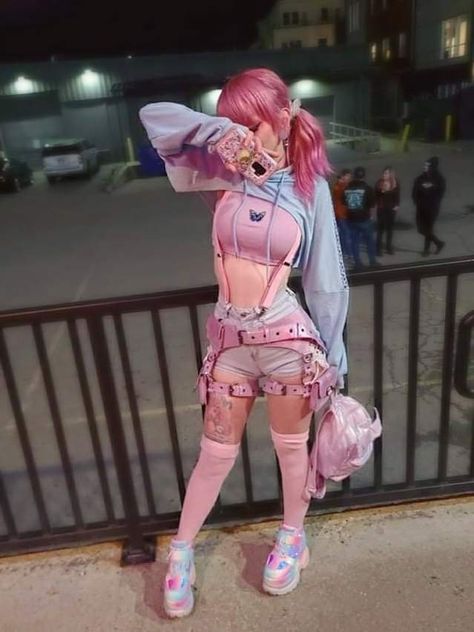 Y2k Aesthetic Fashion Plus Size, Pink Techwear Outfit, Pink Harajuku Fashion, Pastel Harajuku Fashion, Cute Cyberpunk Outfits, Kawaii Techwear, Hyper Pop Outfit, Kawaii Rave Outfit, Cute Techwear