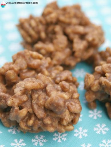 Reindeer Poop Cookies Reindeer Poop Cookies Recipe, Reindeer Poop Cookies, Reindeer Poop, Sweet Savory Recipes, Christmas Baking Cookies, Christmas Sweet Treats, Easy Christmas Cookie Recipes, Christmas Cookies Easy, Best Christmas Cookies