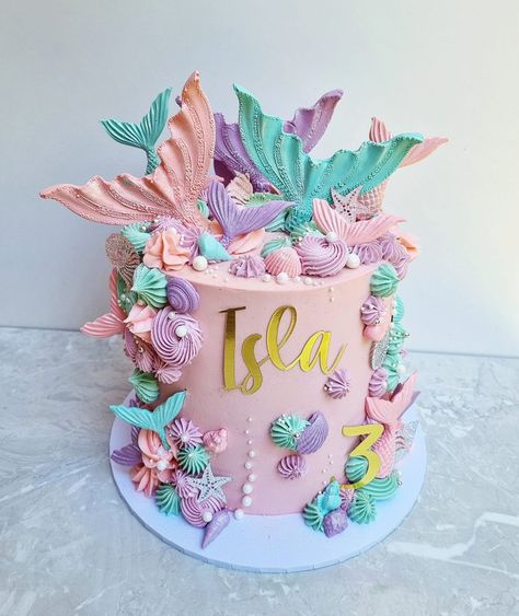 Pink Purple And Blue Birthday Theme, Pink And Purple Mermaid Cake, Purple Mermaid Cake, Pink Mermaid Cake, Unicorn Mermaid Cake, 1st Bday Cake, Mermaid Pink, Sea Cakes, 4th Birthday Cakes