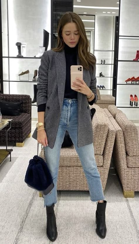 Casual Chique Stijl, Valeria Lipovetsky, Fall Forward, Chique Outfits, Blazer Outfit, Outfit Jeans, Nails Inspo, Mode Inspo, Blazer Outfits