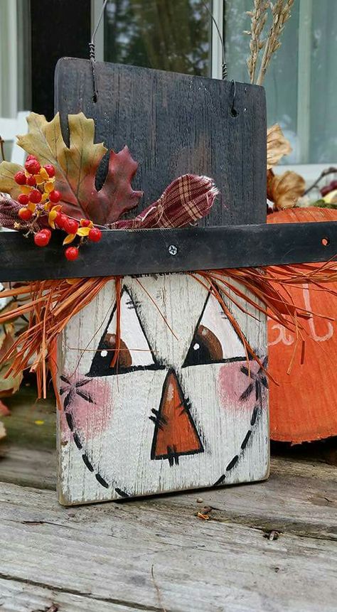 Skid Wood Crafts, Thanksgiving Rustic Decor, Primitive Fall Signs, Fall Wood Decorations, Dollar Tree Unfinished Wood Crafts, Scarecrow Wood Sign, Scarecrow Ideas Diy Fall Crafts, Wooden Fall Crafts To Sell, Scarecrow Painting On Wood