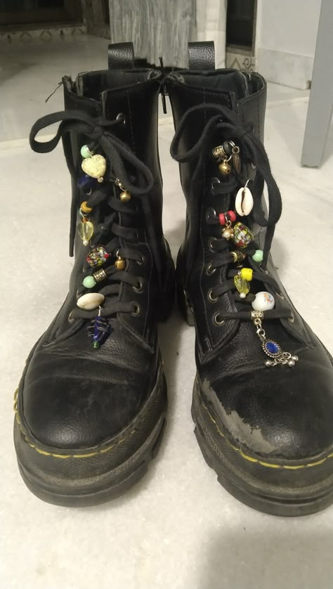 Decorated Combat Boots, Boots With Beads On Laces, Embroidered Combat Boots, Charms On Shoe Laces, Decorated Shoe Laces, Decorating Shoes With Beads, Shoe Laces With Beads, Custom Combat Boots, Boot Accessories Diy